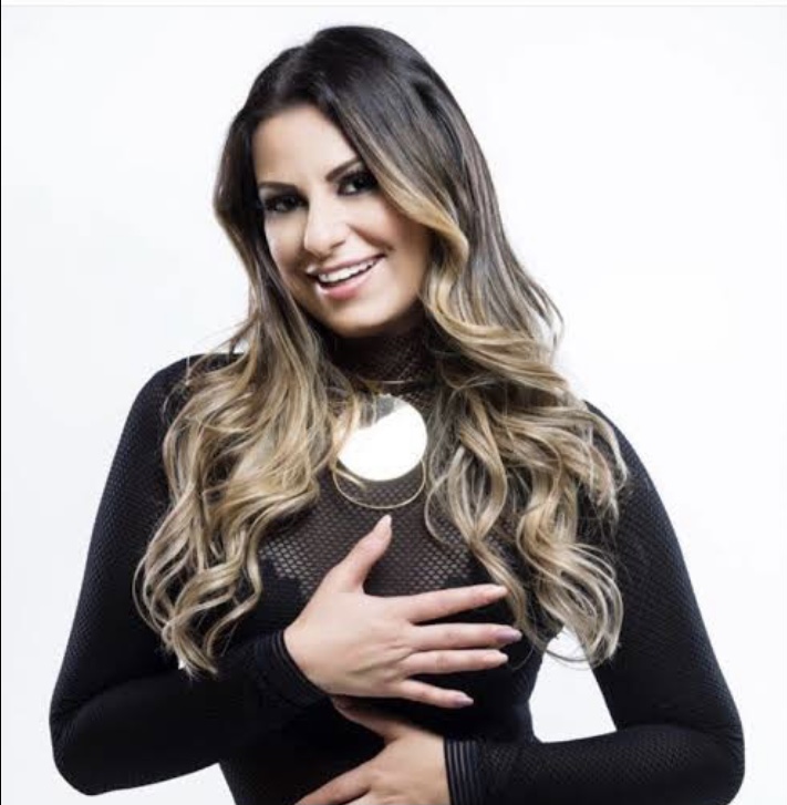 Influenciadora e cantora Livvia Bicalho é assassinada pelo companheiro